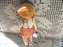 PAPER MACHE BRUNETTE_03